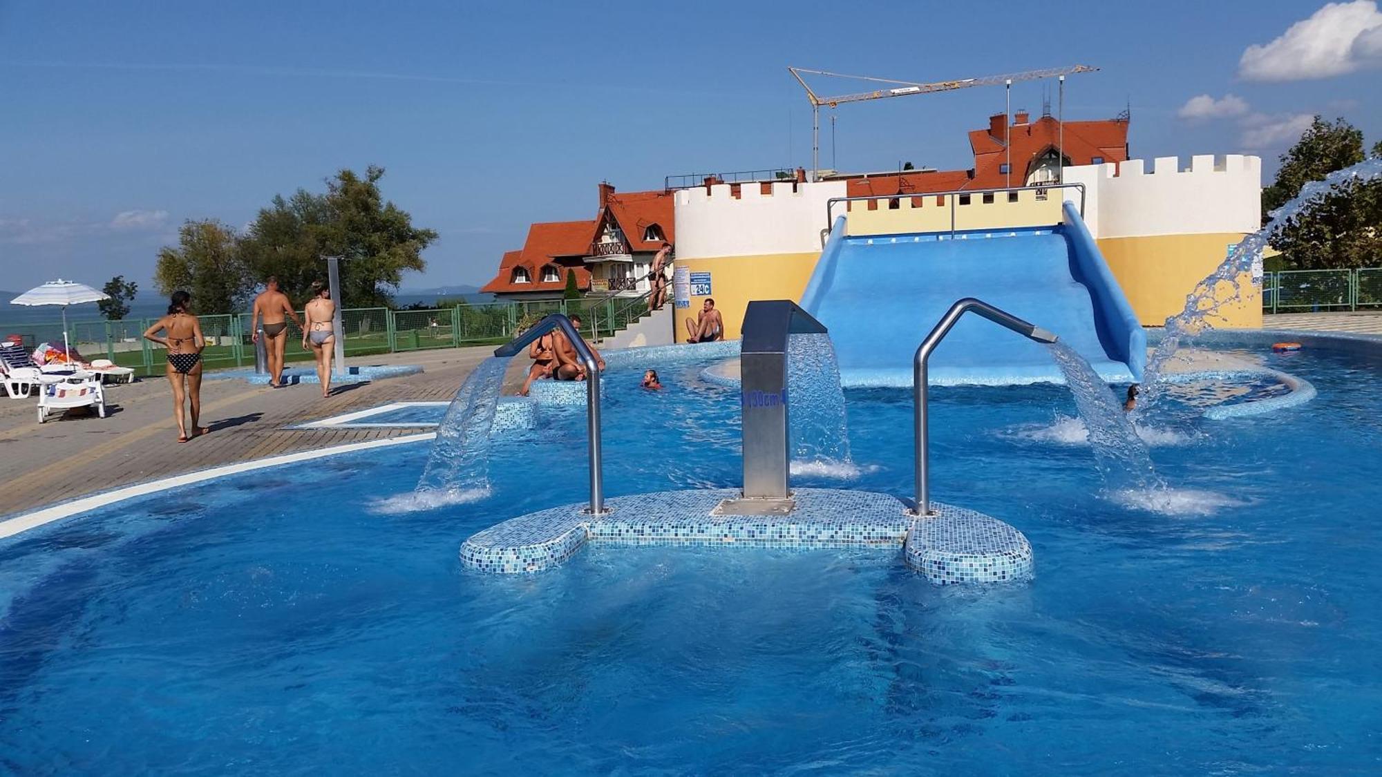 Szatmari Vendeghaz Villa Balatonlelle Eksteriør bilde